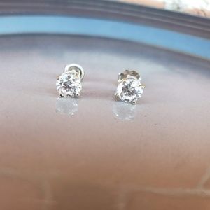 14K White Gold Cubic Zirconia Stud Earrings